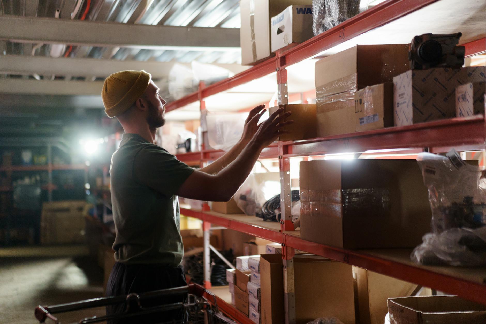 Understanding the Rising Risks of Cargo Theft: What Fleets and Shippers Need to Know