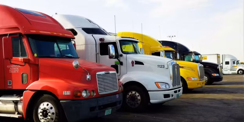 Women in Trucking Association names finalists for 2026 leadership award